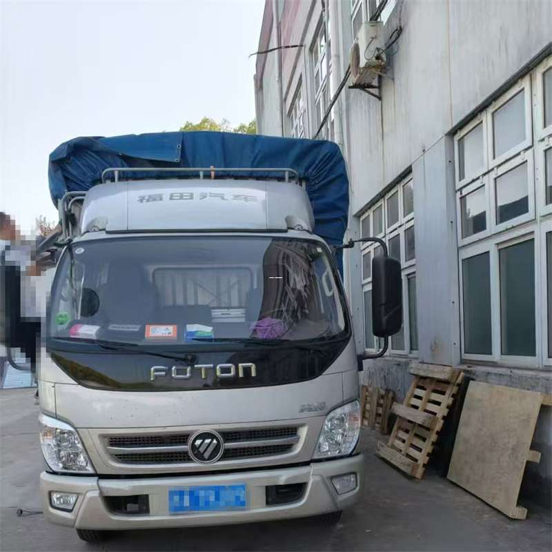 罗平县洛隆县进仓物流：专线直达的多元货运探索